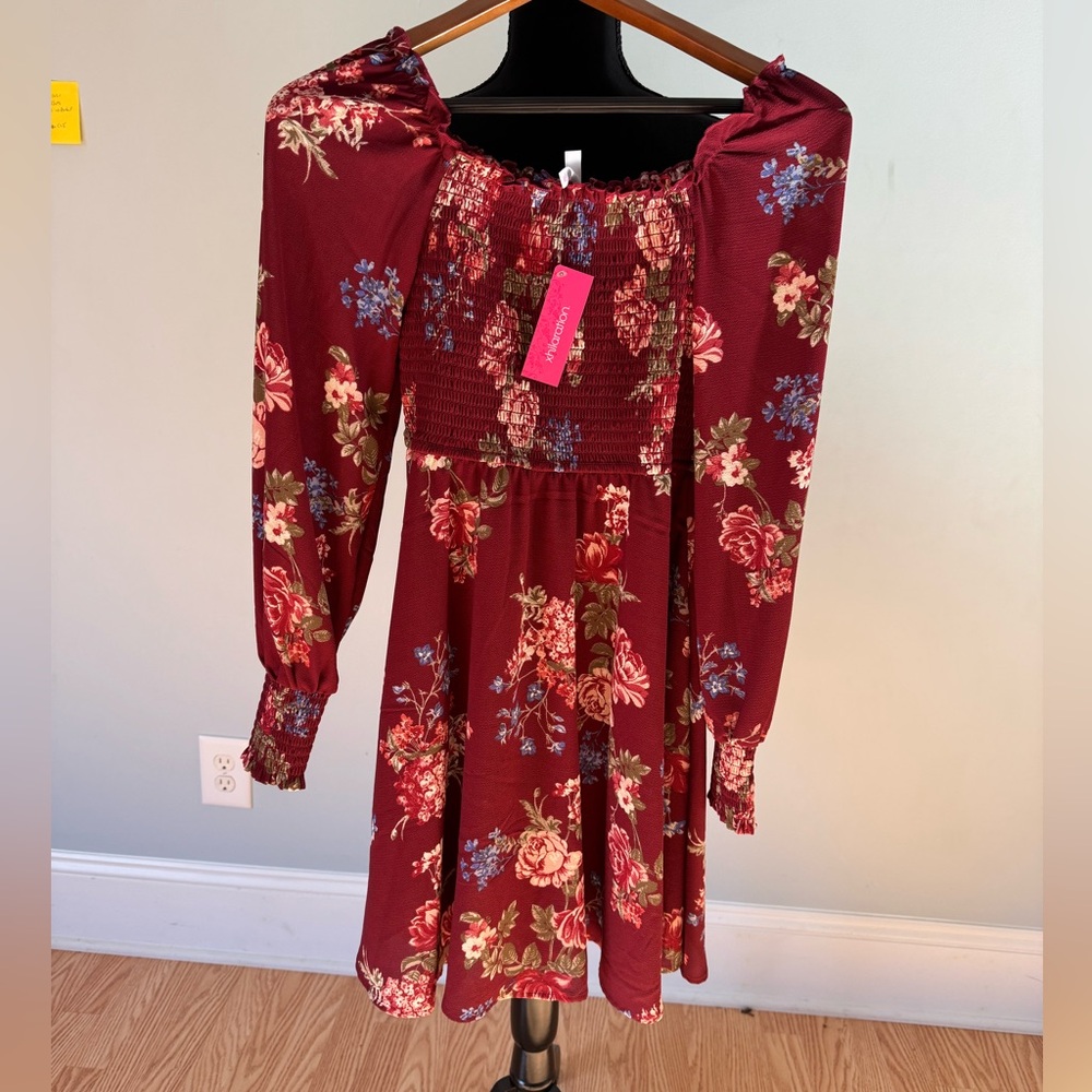 Juniors Dress